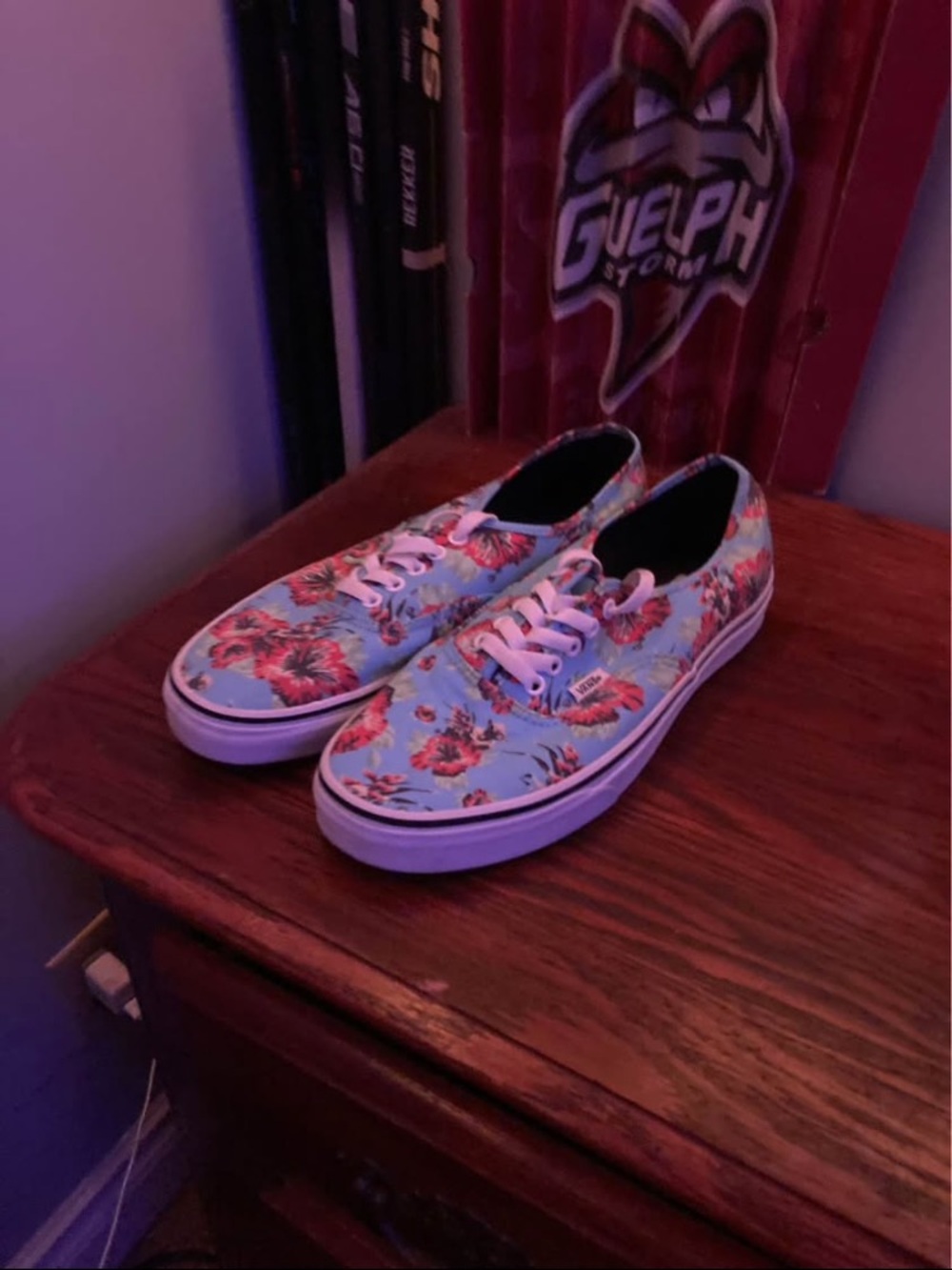 Vans aloha yoda star wars edition Low-Top Sneakers in Light Blue and Pink
